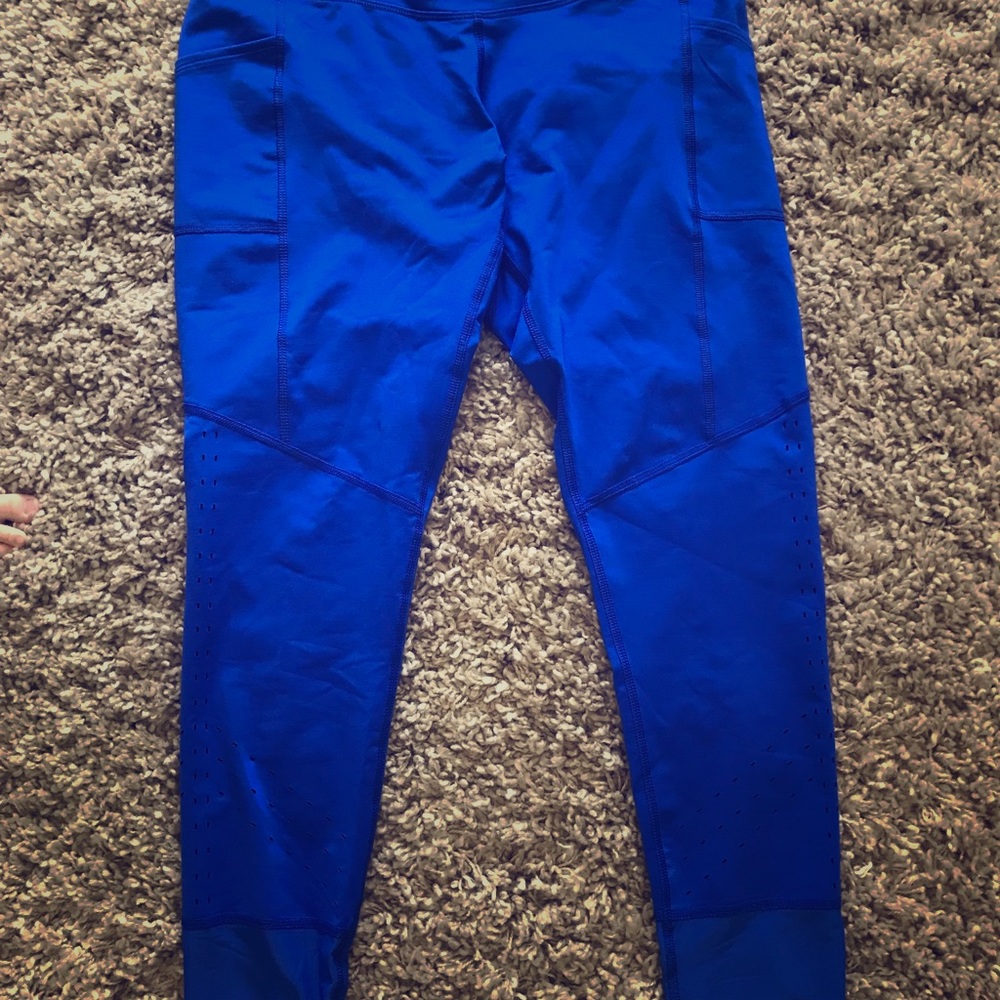 Champion ankle length leggings